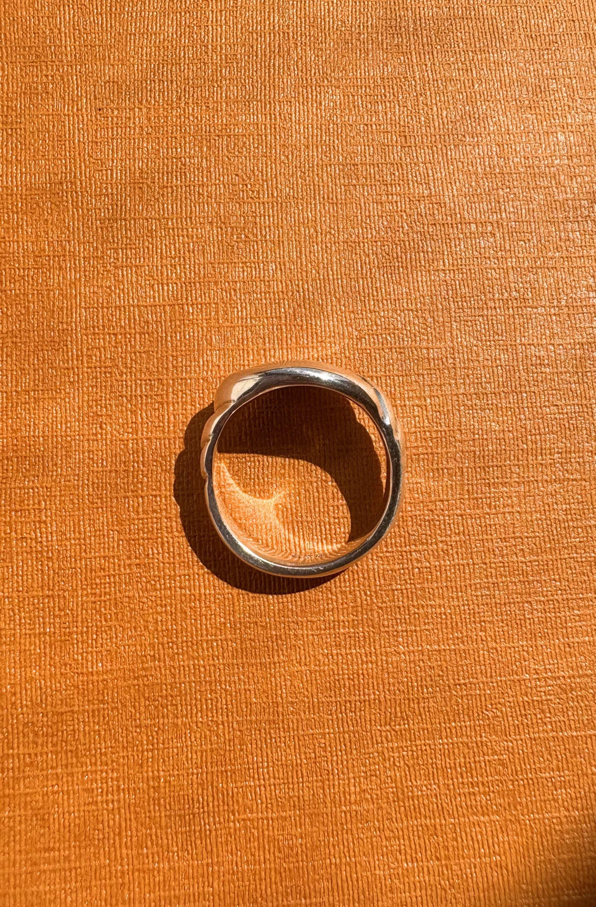 Ecliptica - Oval Signet Ring