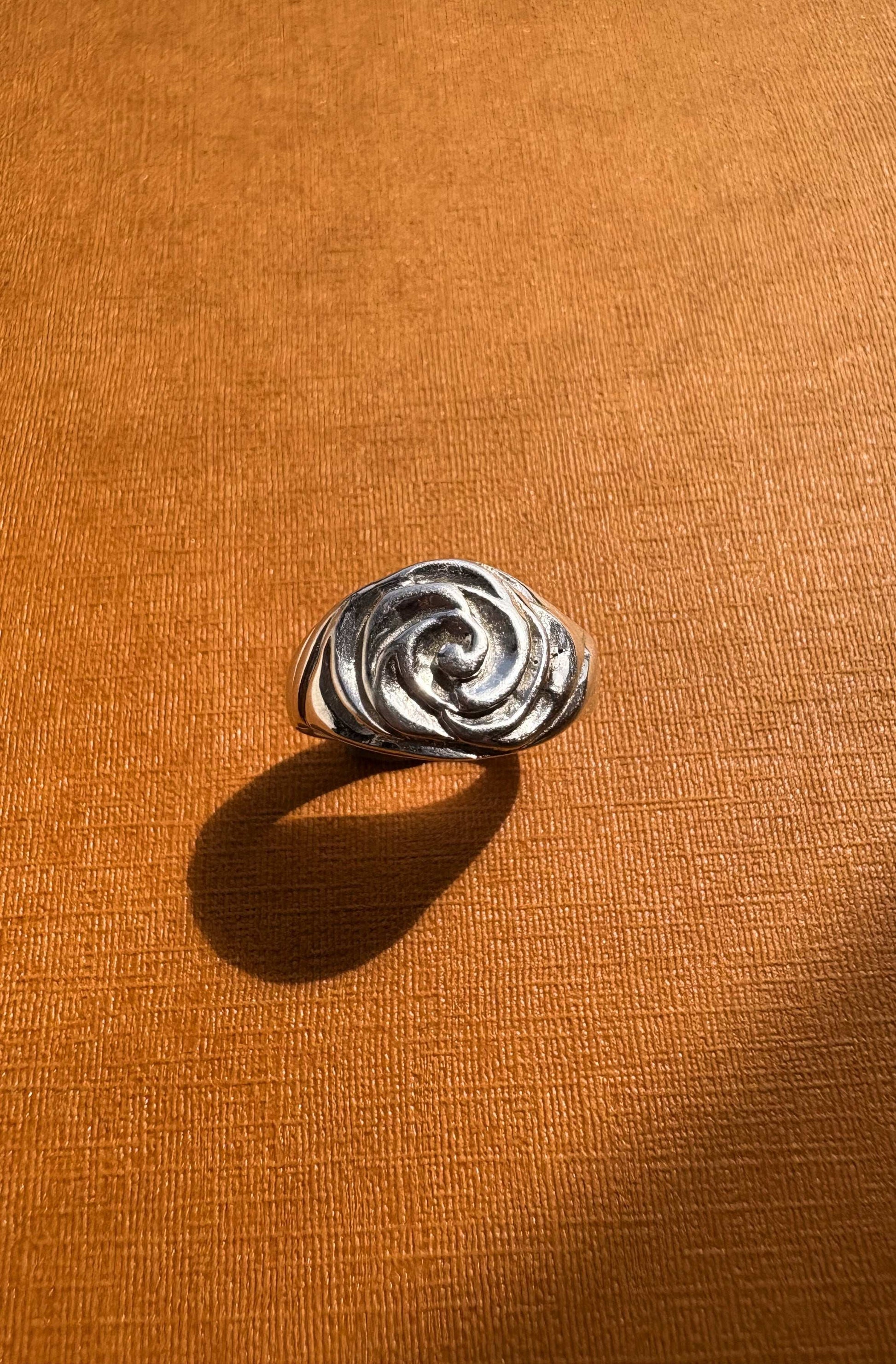The Rose - Signet Ring