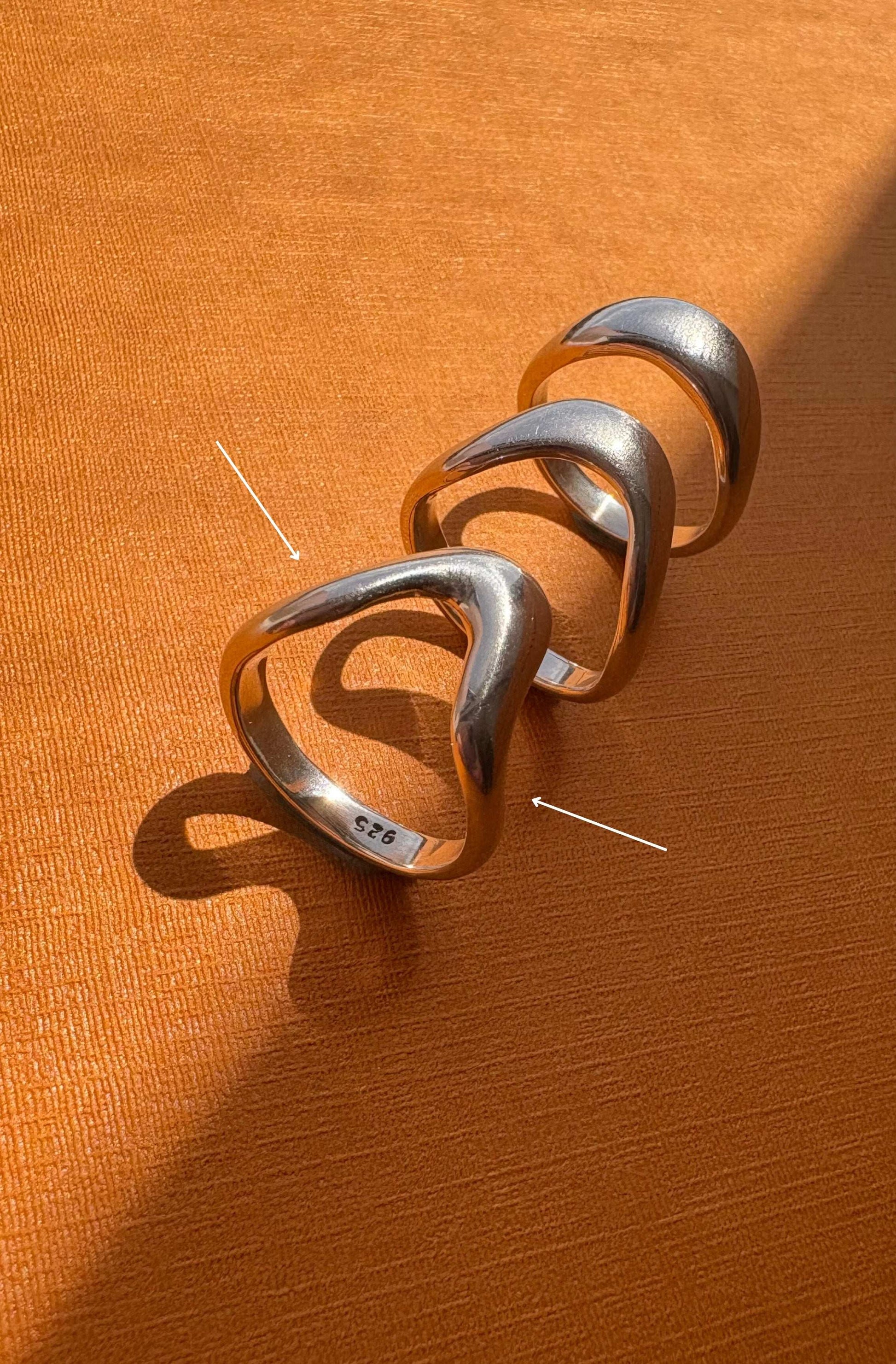 Deep Current - Wave Stacking Ring