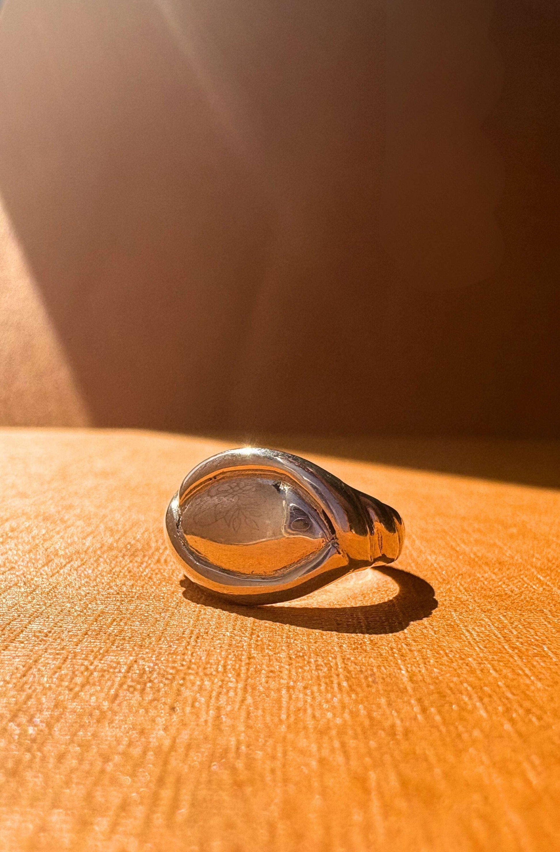 Ecliptica - Oval Signet Ring