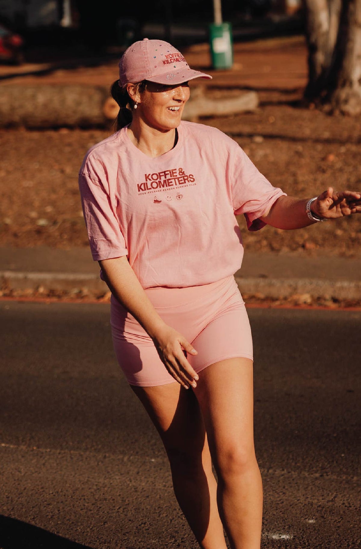 Koffie en Kilometers - Run Club Shirt