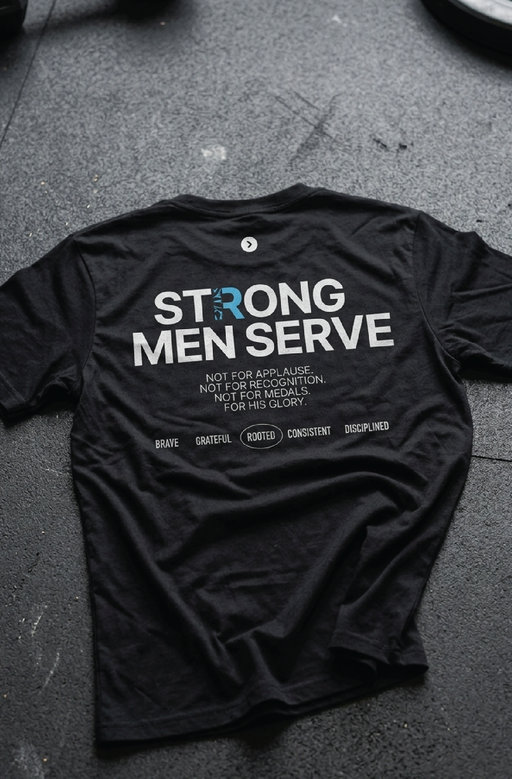 Strong Men Serve - Unisex T-Shirt